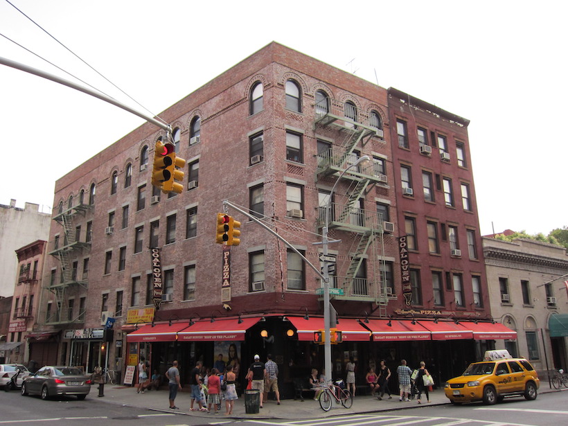 Lombardi's Pizza in Manhattan, New York